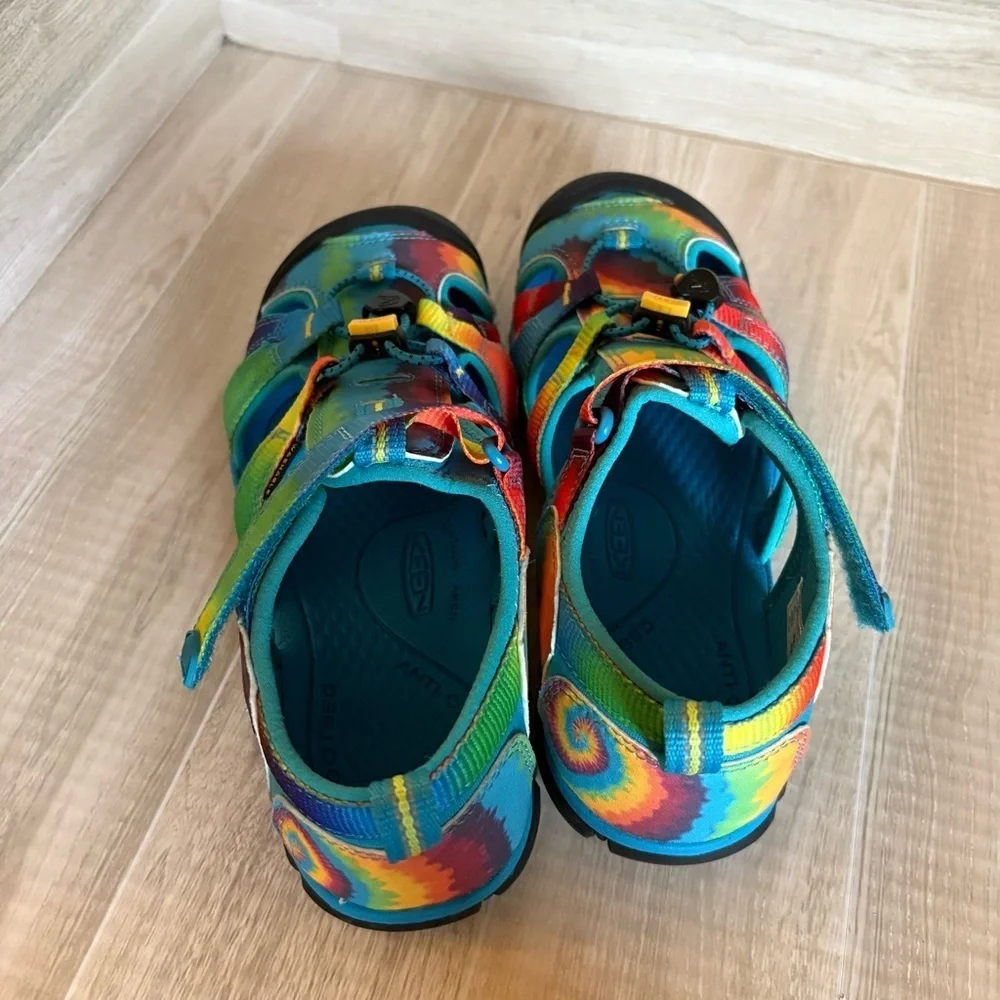 Keen Seacamp I| CNX Youth Sandals Sz 4 Vivid Blue Original Tie Dye Toggle EUC